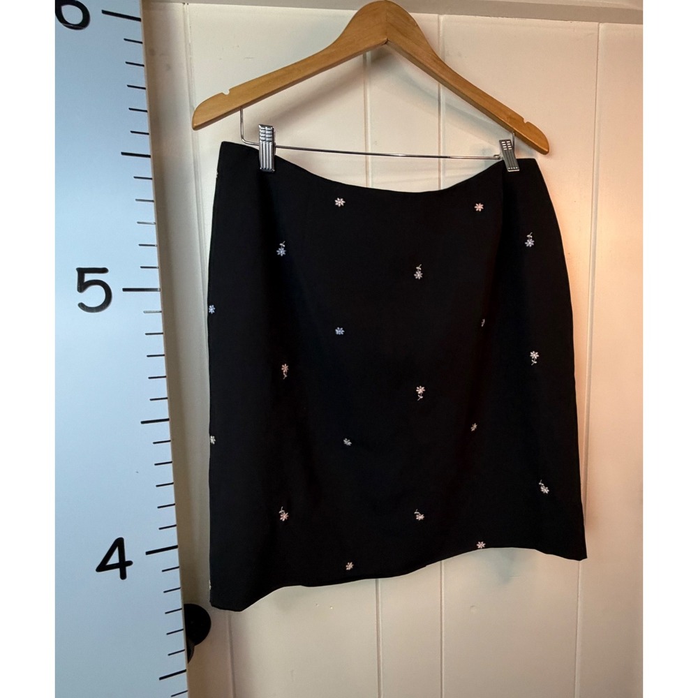 Requirements Pencil Skirt Women 16 Black&Floral Embroidery Lined Cottagecore NWT